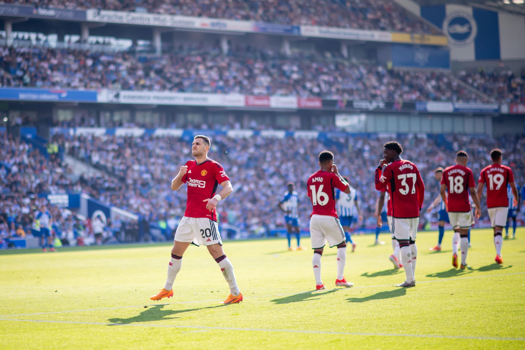 理念让两人 理念让两人